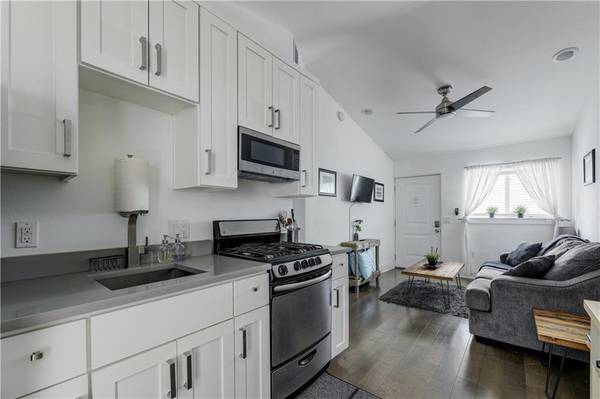 1126 1/2 Chicon ST #2, Austin, TX 78702