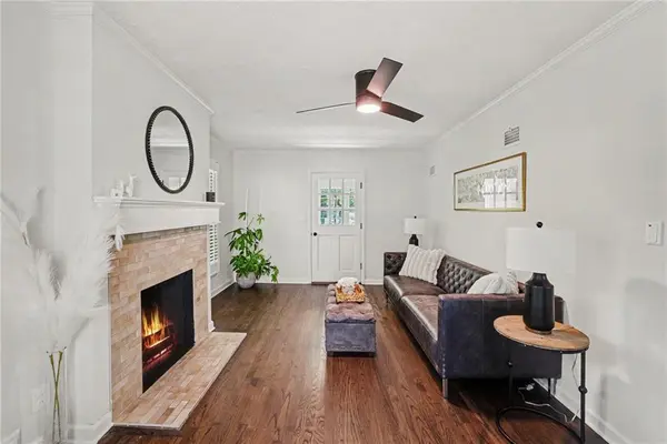 5406 Ash ST, Roeland Park, KS 66205