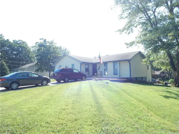 1727 Dakota ST, Leavenworth, KS 66048