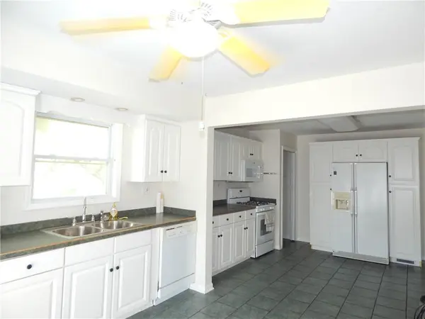 1727 Dakota ST, Leavenworth, KS 66048