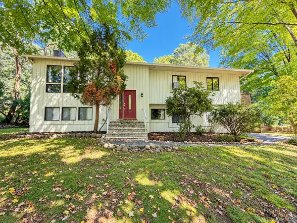17 Franklin DR, Mahopac, NY 10541