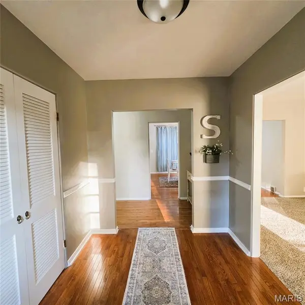 1406 Rosedale LN, Poplar Bluff, MO 63901