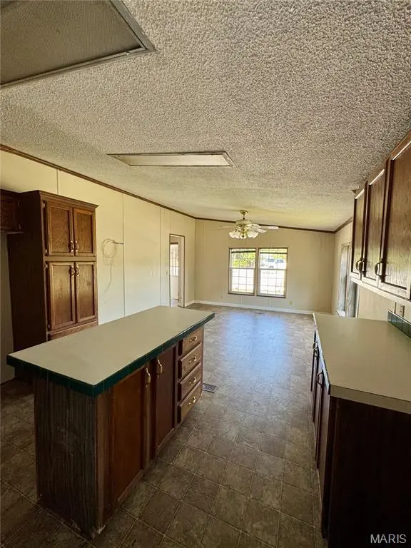 139 Wisteria LN, Unincorporated, MO 63379