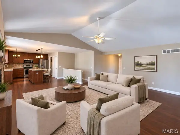 2602 Babble Creek LN, O'fallon, MO 63368