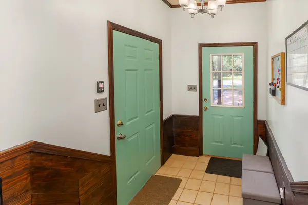 1804 Julianne DR, Marion, IL 62959