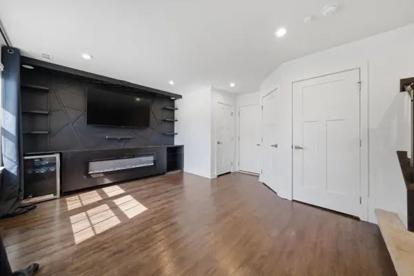 15603 Alice Mae CT, Orland Park, IL 60462