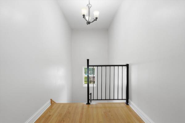 6500 S Minerva AVE #3N, Chicago, IL 60637