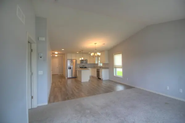 2734 Ridgeview DR, Red Wing, MN 55066