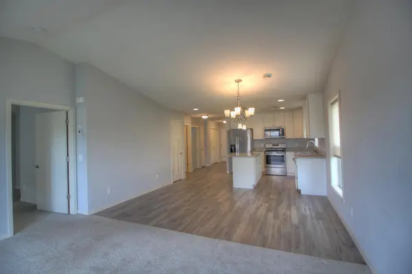 2734 Ridgeview DR, Red Wing, MN 55066