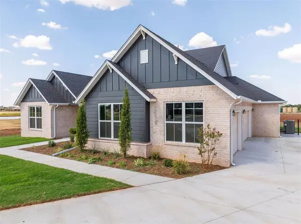 6721 Lake View CT, Cashion, OK 73044