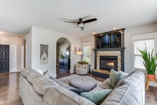1836 N Lark Ct, Wichita, KS 67212