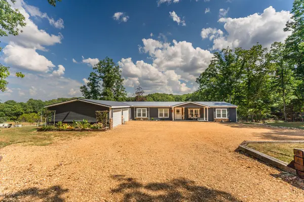 3361 State Highway V, Hartville, MO 65667