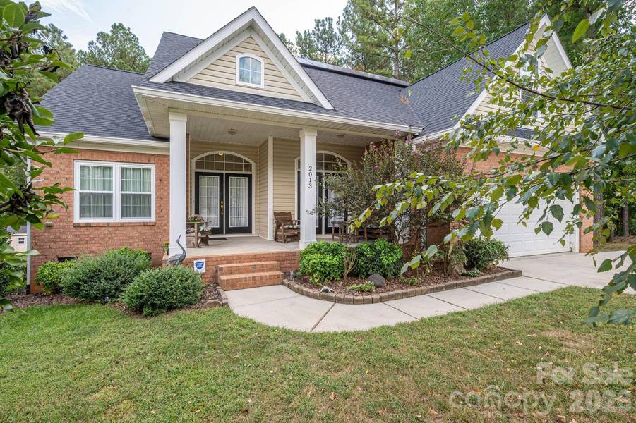 2013 Wrens Song WAY, Gastonia, NC 28052