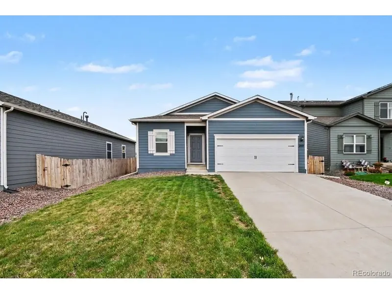 220 N Stewart, Keenesburg, CO 80643