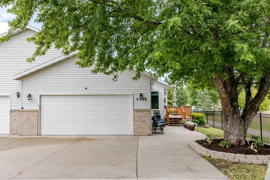 3230 35th AVE S, Fargo, ND 58104