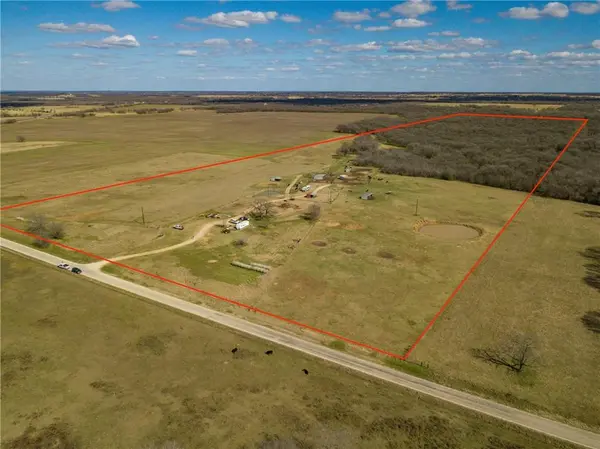 2565 County Rd 442, Thorndale, TX 76577