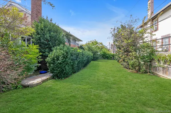 305 E Olive ST, Long Beach, NY 11561