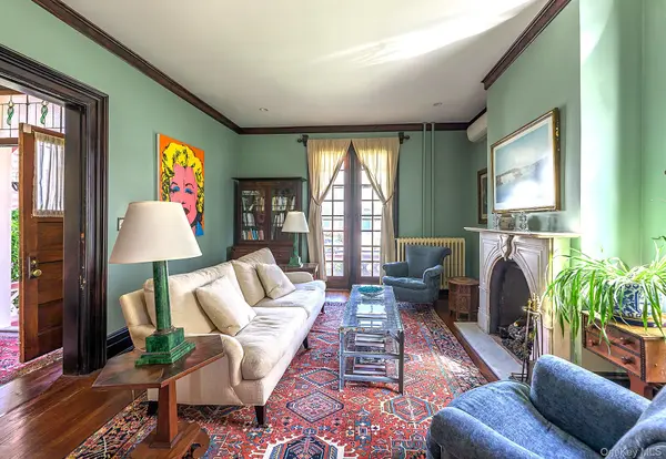 525-527 Union ST, Hudson, NY 12534