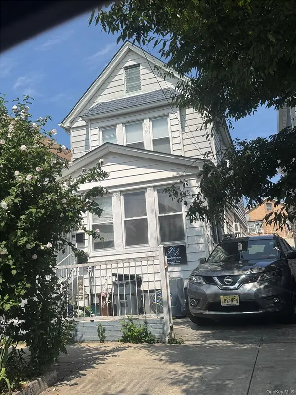 104-45 113th ST, Richmond Hill S., NY 11419