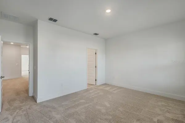 13504 AUTUMN HARVEST AVE, Winter Garden, FL 34787