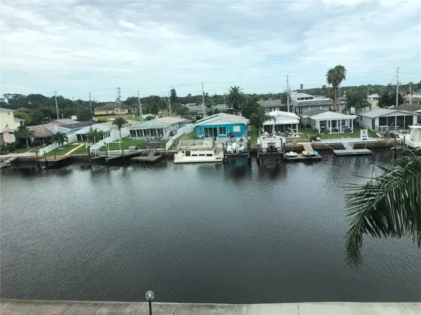 4660 MARINE Pkwy #304, New Port Richey, FL 34652