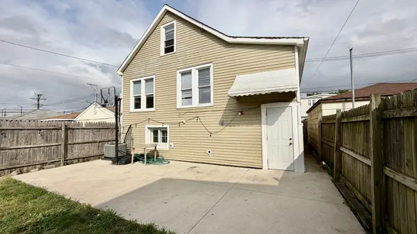 2329 N Mcvicker AVE, Chicago, IL 60639