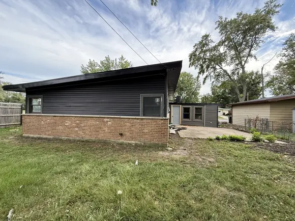 320 Sioux ST, Park Forest, IL 60466