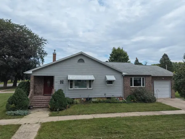 1101 1St AVE, Ackley, IA 50601