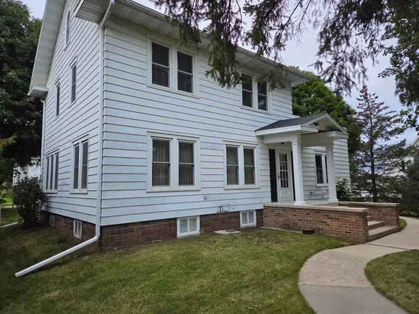 305 N Elm ST, Mabel, MN 55954