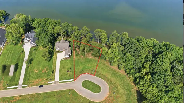 2061 Mockingbird Ln, Loudon, TN 37774