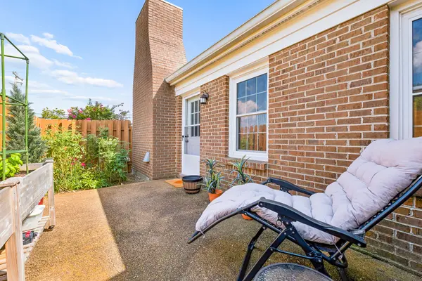 100 Cloister Dr, Nashville, TN 37205