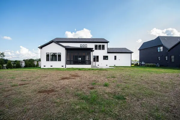 102 Autumn Breeze Dr, Mount Juliet, TN 37122