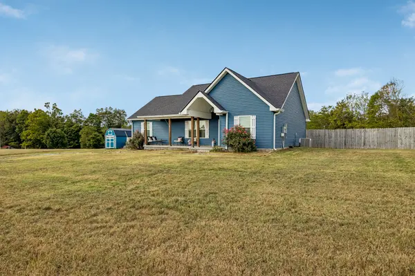 122 Hunters Ln, Westmoreland, TN 37186