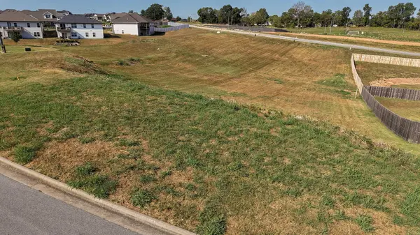 719 S Oak Terrace DR, Nixa, MO 65714