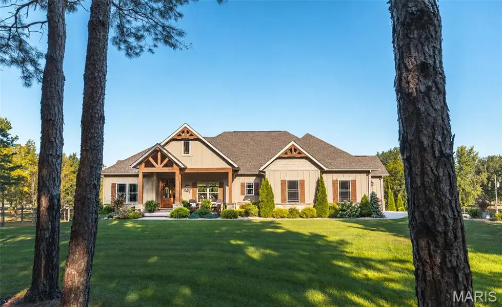 12191 State Route F, Rolla, MO 65401