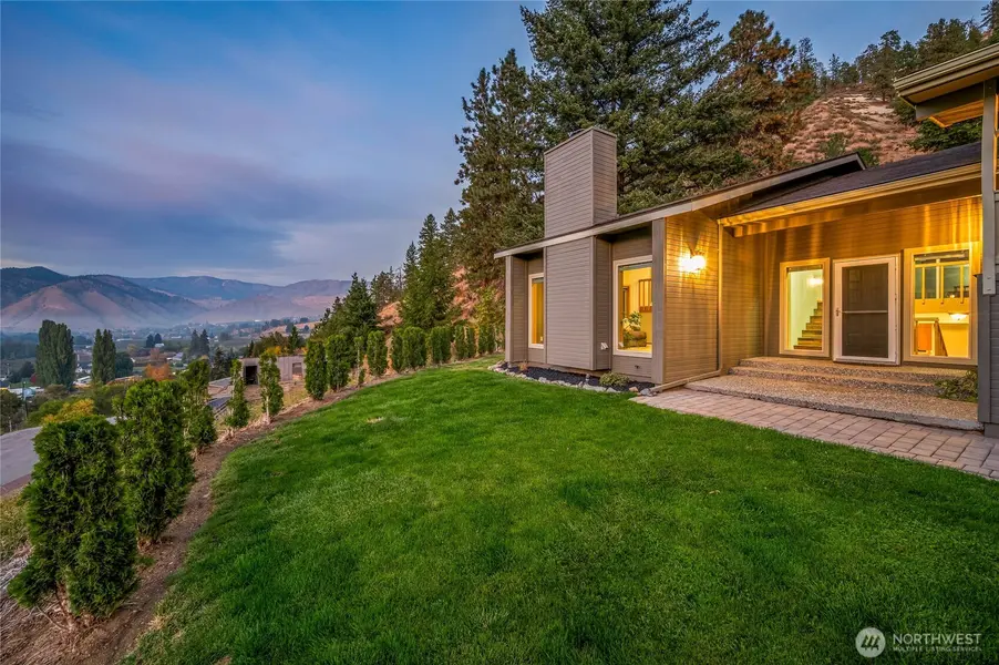 4113 Mission Creek RD, Cashmere, WA 98815