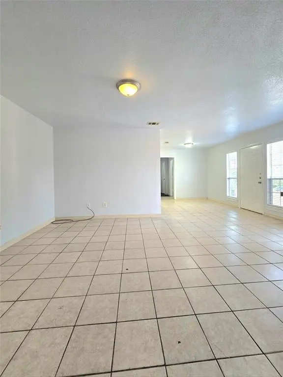 5019 Chapman Street, Fort Worth, TX 76105