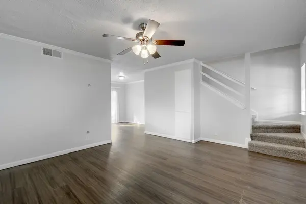 5905 Hidden Valley TRL, Austin, TX 78744