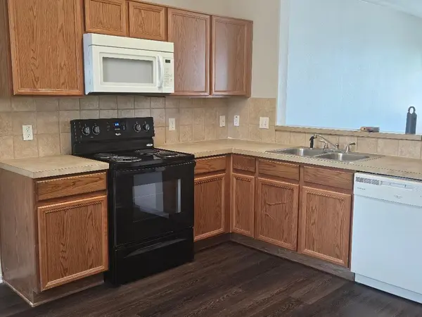 18732 Imperial Eagle LN, Elgin, TX 78621