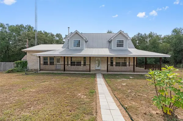10520 N Highway 77, Lexington, TX 78947