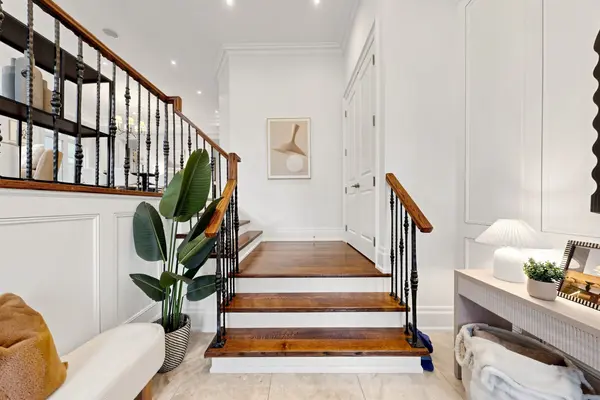 120 Estelle AVE, Toronto C14, ON M2N 5H5