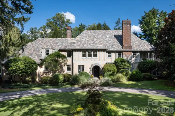 334 Vanderbilt RD, Biltmore Forest, NC 28803