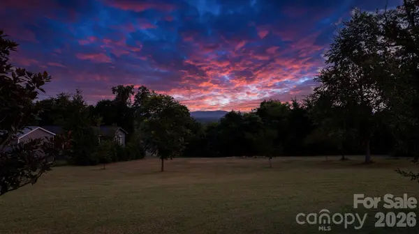 1189 Cajah Mountain RD, Hudson, NC 28638