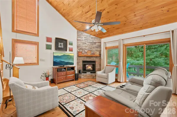 351 Silver Springs DR #B, Banner Elk, NC 28604