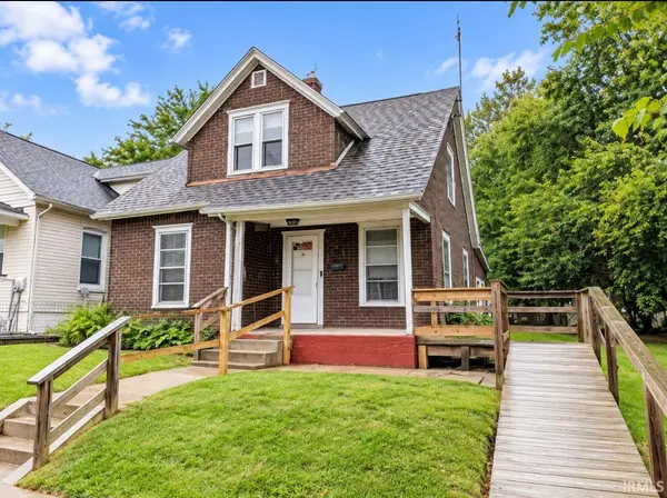 1725 S Scott ST, South Bend, IN 46613