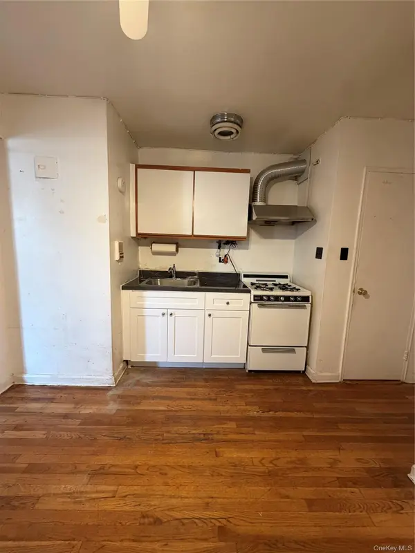 42-45 Kissena Boulevard #6M, Flushing, NY 11355