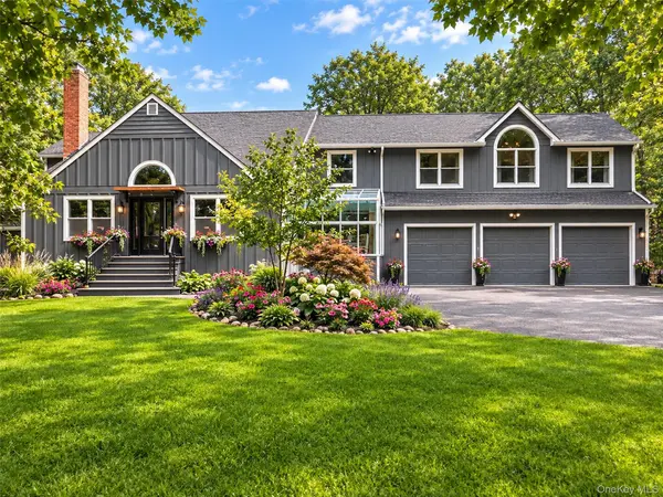 956 Millstone RD, Sag Harbor, NY 11963