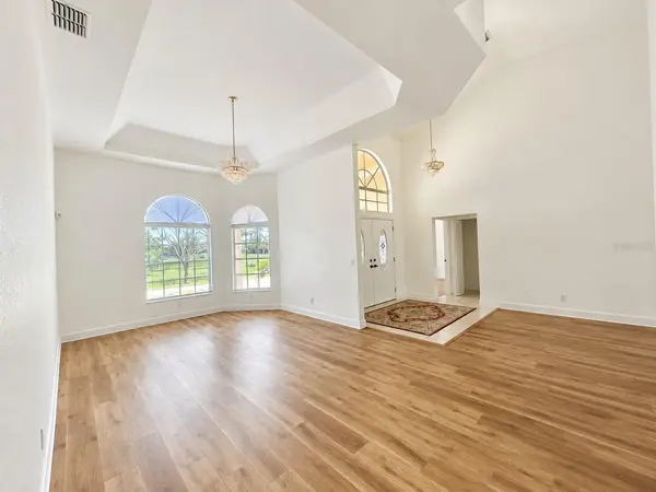 7116 PEBBLE BEACH LN, Seminole, FL 33777