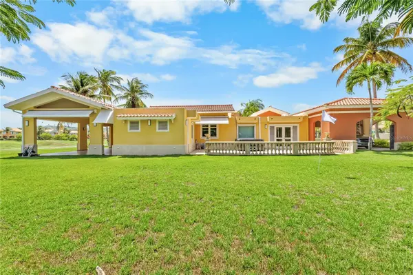1 EAGLE ST, Humacao, PR 00791