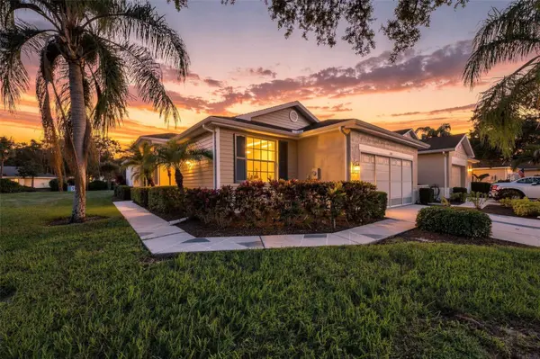1014 RADISON AVE #11, Sun City Center, FL 33573